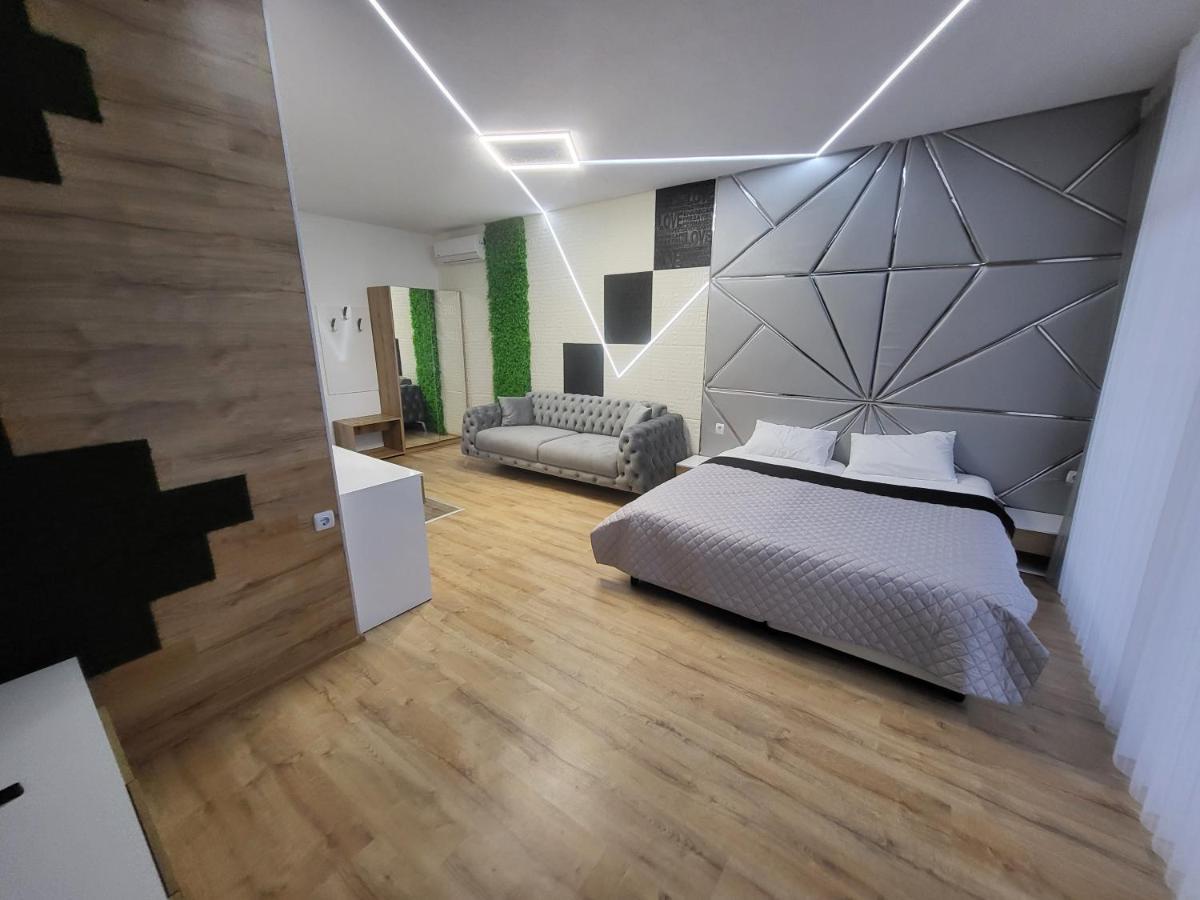 Вилно Селище Paradise View 서르니차 외부 사진