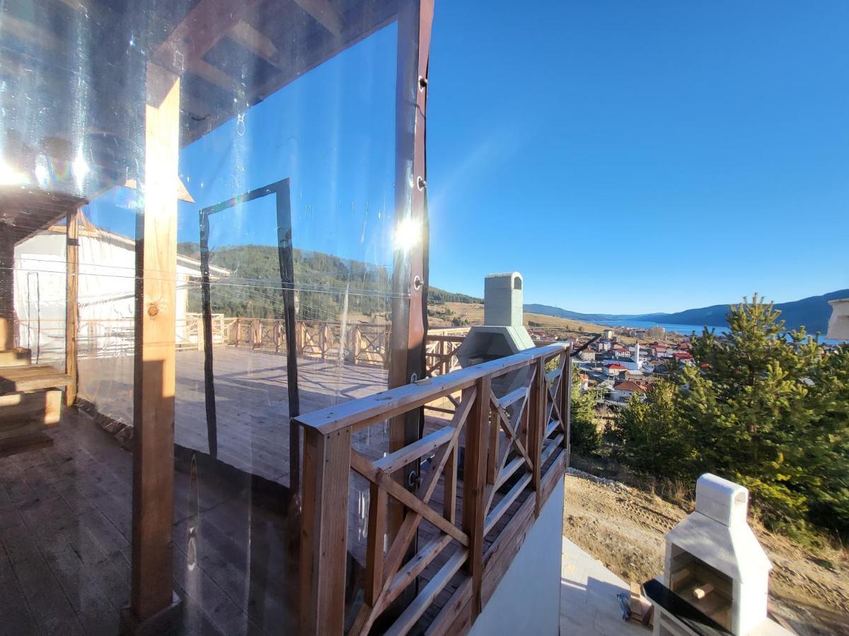 Вилно Селище Paradise View 서르니차 외부 사진
