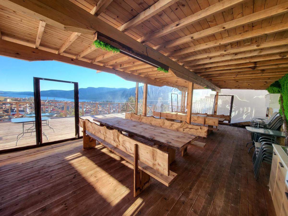 Вилно Селище Paradise View 서르니차 외부 사진